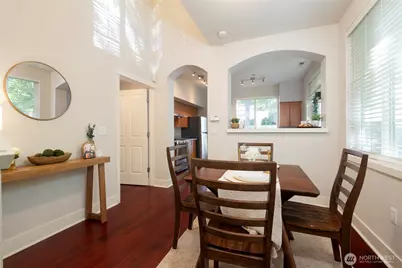 18282 NE 97th Way #105, Redmond, WA 98052 - Photo 9