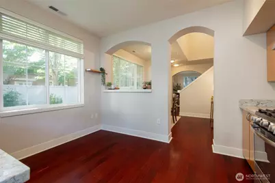 18282 NE 97th Way #105, Redmond, WA 98052 - Photo 15