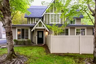 18282 NE 97th Way, Redmond, WA 98052 - Photo 1