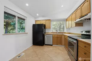 8716 17th St NE, Lake Stevens, WA 98258 - Photo 11