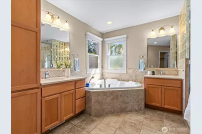 12017 93rd Place NE, Kirkland, WA 98034 - Photo 19