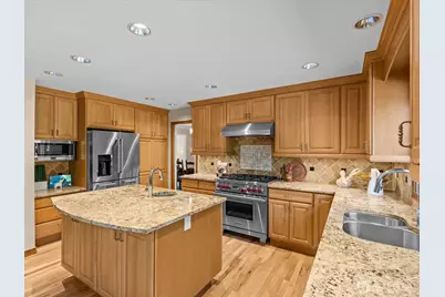 12017 93rd Place NE, Kirkland, WA 98034 - Photo 11