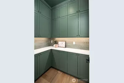 12416 NE 72nd Street, Kirkland, WA 98033 - Photo 11