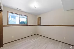 2402 W 16th Ave, Kennewick, WA 99337 - Photo 17