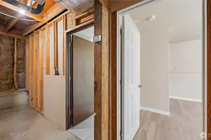 2402 W 16th Ave, Kennewick, WA 99337 - Photo 15