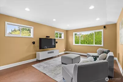 24167 E Greystone Lane, Woodway, WA 98020 - Photo 23