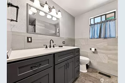 10015 124th Street E, Puyallup, WA 98373 - Photo 19