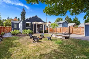 8040 Dibble Ave NW, Seattle, WA 98117 - Photo 35