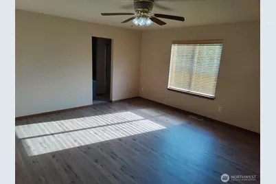 21519 SE 299th Way, Kent, WA 98042 - Photo 9