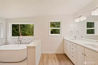 19858 NE 140th Street, Woodinville, WA 98077 - Photo 13