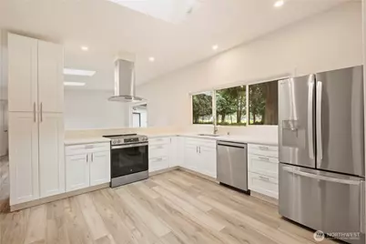 19858 NE 140th Street, Woodinville, WA 98077 - Photo 9