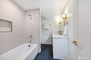 1140 23rd Ave E, Seattle, WA 98112 - Photo 25