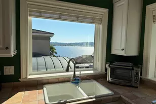 10925 81st Pl NE, Kirkland, WA 98034 - Photo 13