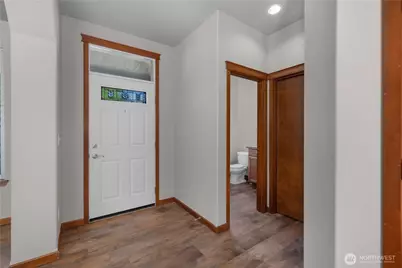 4634 Rochelle Street SE, Lacey, WA 98503 - Photo 11