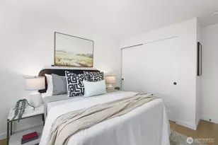 9751 Densmore Ave N, Seattle, WA 98103 - Photo 23