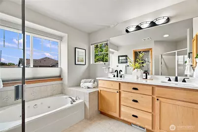 18007 81st Lane NE, Kenmore, WA 98028 - Photo 19