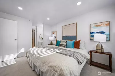 14620 NE 35th Street #106, Bellevue, WA 98007 - Photo 17