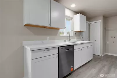 117 176th St E, Spanaway, WA 98387 - Photo 15