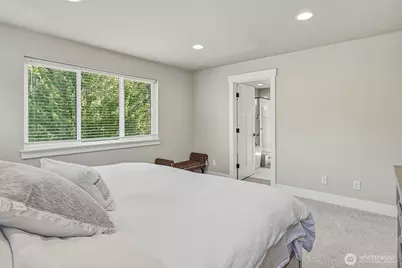 19226 139th Place SE, Renton, WA 98058 - Photo 23