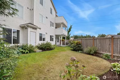 8905 Meridian Place NE #100, Lake Stevens, WA 98258 - Photo 23