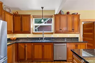 22904 Bumblebee Ln, Mount Vernon, WA 98273 - Photo 17