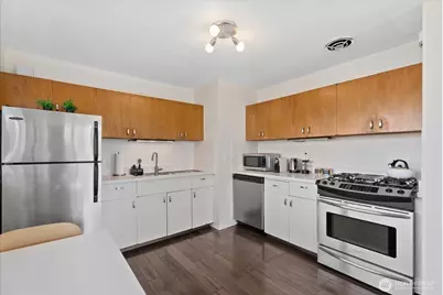 719 721 N 38th Street, Seattle, WA 98103 - Photo 11