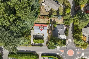 16318 SE Newport Way, Bellevue, WA 98006 - Photo 31
