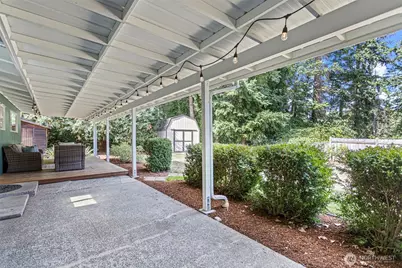 16318 SE Newport Way, Bellevue, WA 98006 - Photo 27