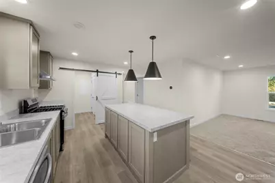 18812 8th Avenue E, Spanaway, WA 98387 - Photo 15