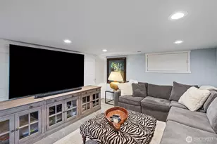 718 N Stadium Way, Tacoma, WA 98403 - Photo 21