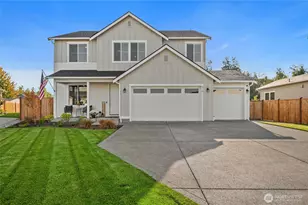 916 Rochelle St, Buckley, WA 98321 - Photo 1