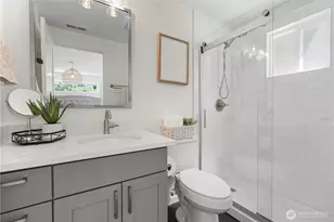 12032 38th Ave NE, Seattle, WA 98125 - Photo 23