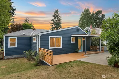 12032 38th Avenue NE, Seattle, WA 98125 - Photo 3