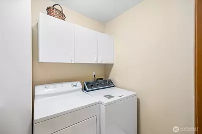 9650 Sandy Isle Lane, Silverdale, WA 98383 - Photo 19