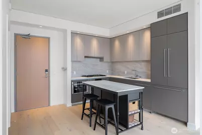 2510 6th Avenue #2603, Seattle, WA 98121 - Photo 9