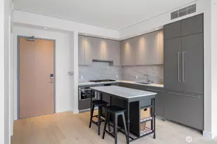2510 6th Ave, Seattle, WA 98121 - Photo 9
