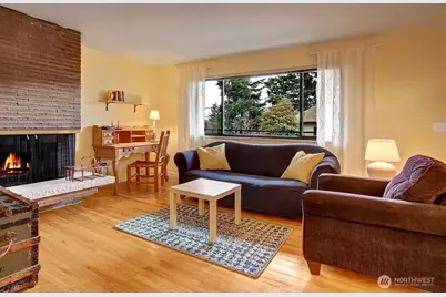 4301 Whitman Avenue N, Seattle, WA 98103 - Photo 15