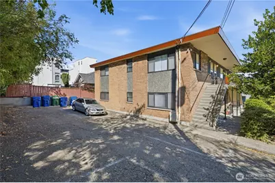 4301 Whitman Avenue N, Seattle, WA 98103 - Photo 5