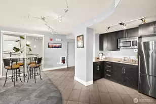 699 John St, Seattle, WA 98109 - Photo 27