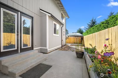 16308 44th Avenue E, Tacoma, WA 98446 - Photo 21
