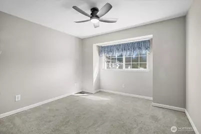 16308 44th Avenue E, Tacoma, WA 98446 - Photo 13