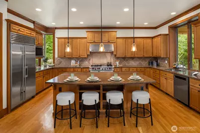 525 Timber Creek Drive NW, Issaquah, WA 98027 - Photo 9