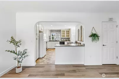 943 NW 97th Street, Seattle, WA 98117 - Photo 21