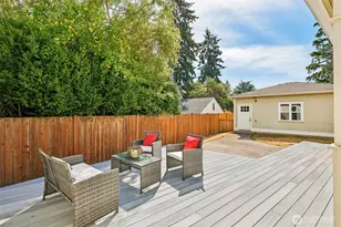943 NW 97th St, Seattle, WA 98117 - Photo 25