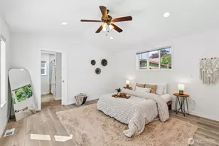 943 NW 97th St, Seattle, WA 98117 - Photo 7