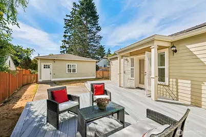 943 NW 97th Street, Seattle, WA 98117 - Photo 5