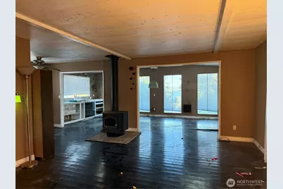 1911 1st Avenue W, Bremerton, WA 98312 - Photo 11