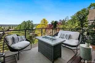 728 W Etruria St, Seattle, WA 98119 - Photo 15