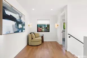 728 W Etruria St, Seattle, WA 98119 - Photo 33