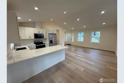 8672 Bell Court, Maple Falls, WA 98266 - Photo 3